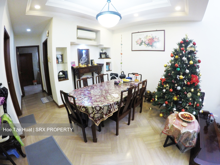 Henley Gardens (D19), Terrace #188064182